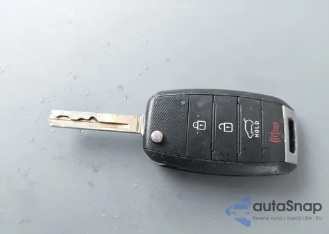 2018 Kia Sorento Lx z USA, uszkodzony, nr VIN 5XYPGDA53JG422531